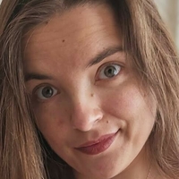 992паула Голе