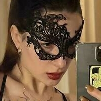 Ембер Стоун Голе