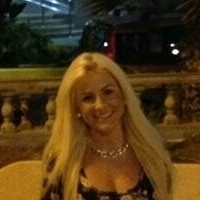 Амира Рајхерт Голе