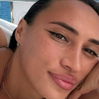 Астрид Нелсија Официјел Голе