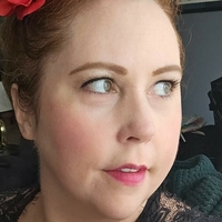 Ава Стоун Голе