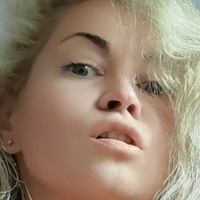 Бела Балерина Голе