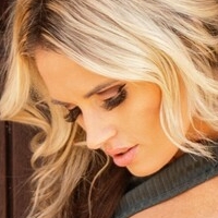 Бикинихантрес Голе