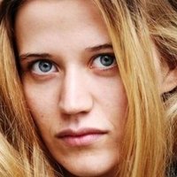 Камил Домбровски Голе