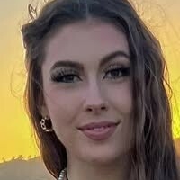 Кортни Гибсон Голе