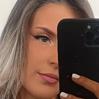 Дијана и Кејли Хејс Голе
