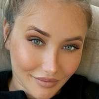 elevatedbabes Голе