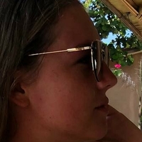 Фенела Џејн Голе