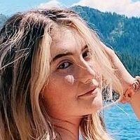 Женевијева Хоуз Голе