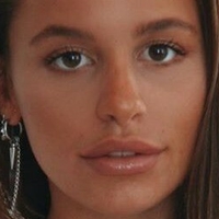 Хејли Лич Голе