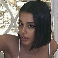 Хелена Фенси Голе