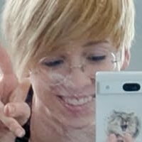 имитацијаТина Голе