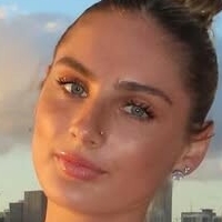 Изабела Мари Голе