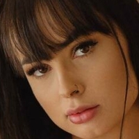 Џенифер Лејте Голе