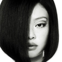 Џени из BLACKPINK Голе