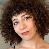 Џулија Кеј Голе