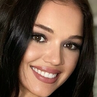 Џулиана Поли Голе