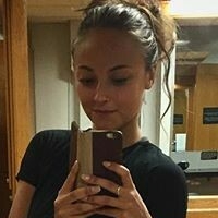Кејти Стоунс Голе