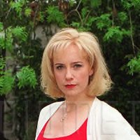 Катрина Левон Голе