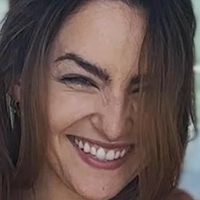 Кајла Комптон Голе