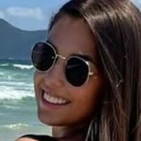 Лара Кастро Голе