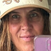 Лилајз Голе