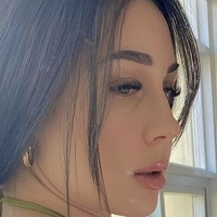 Лекси Ли Голе