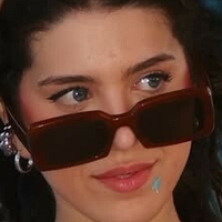 Лејла Стар Голе