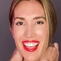 Лина Блекли Голе