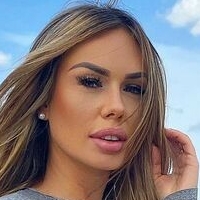 Лиза Амбер Голе