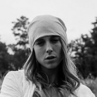 Лиза М.Б. Голе