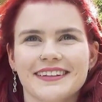 Миа Меј Голе