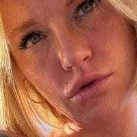 moderndaywomen Голе