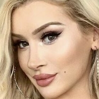 Мол Ескам Голе