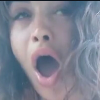 Нарикала фотомодел Голе