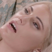 Нела Џонс Голе