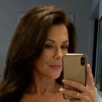 Никол Зајферт Голе