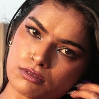 Нидхи Гоел Голе