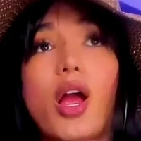 никки бела Голе