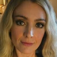 Медицинска сестра Бренди Голе