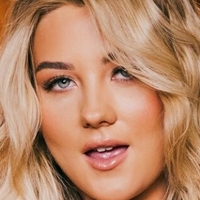 Сапфирни Поглед Голе