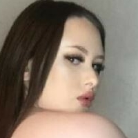 Сноубани Стефани Голе