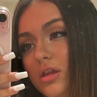 Стела Пеарл Голе