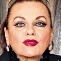 Сузана Видл Голе