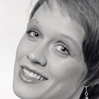 Јана Нирвана Голе