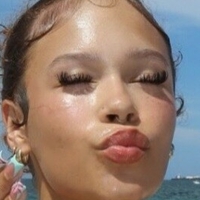 Јонна Џеј Голе